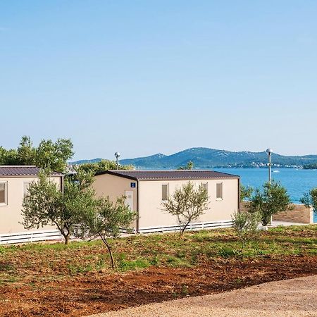 Camp San Antonio Hotel Biograd Na Moru Exterior foto