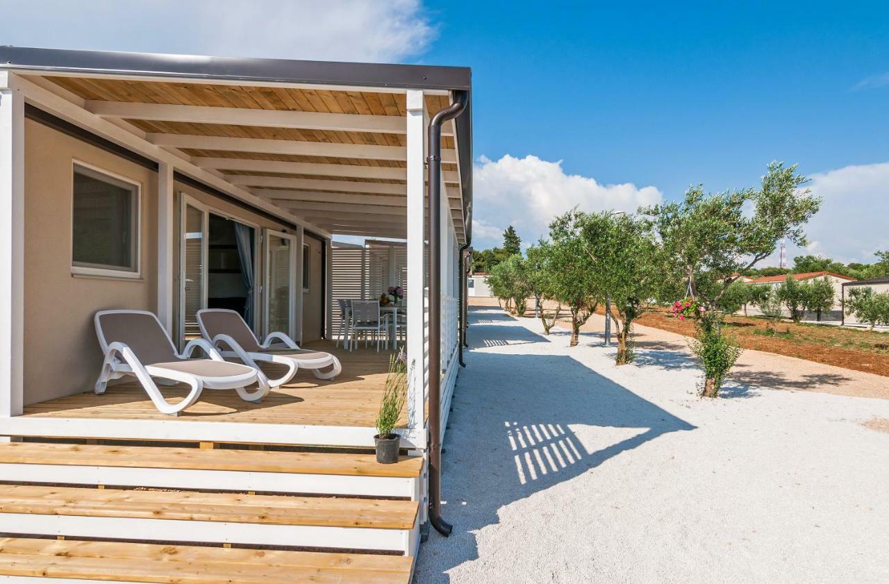 Camp San Antonio Hotel Biograd Na Moru Exterior foto