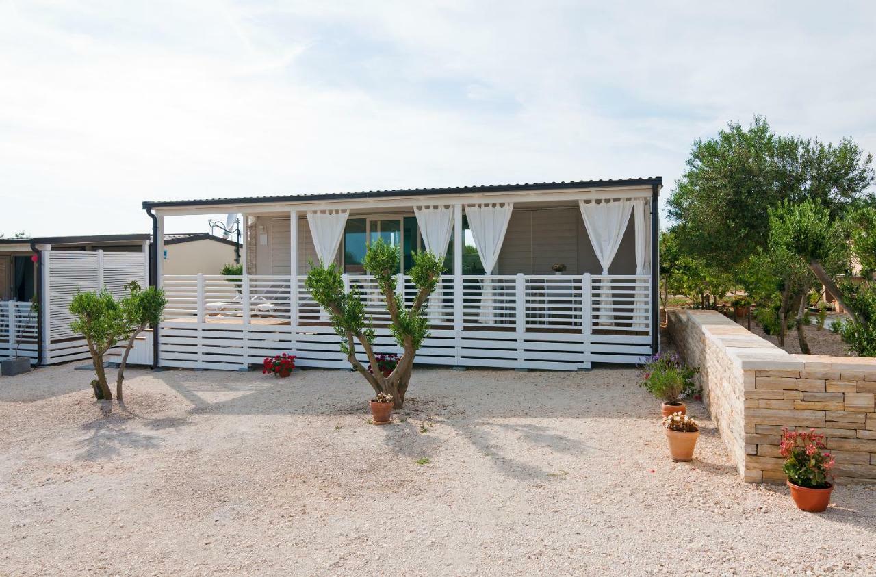 Camp San Antonio Hotel Biograd Na Moru Exterior foto